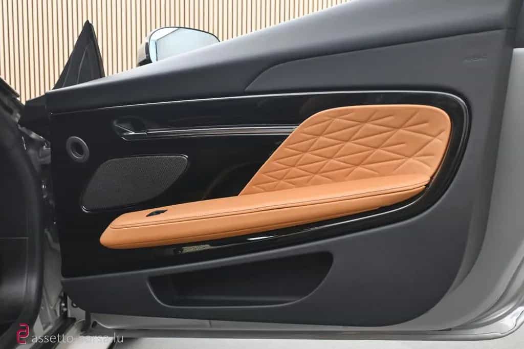 Aston Martin DB12 Volante*Dark Chrome*Full PPF *2367km*Mwst. 05/2024-photo-36