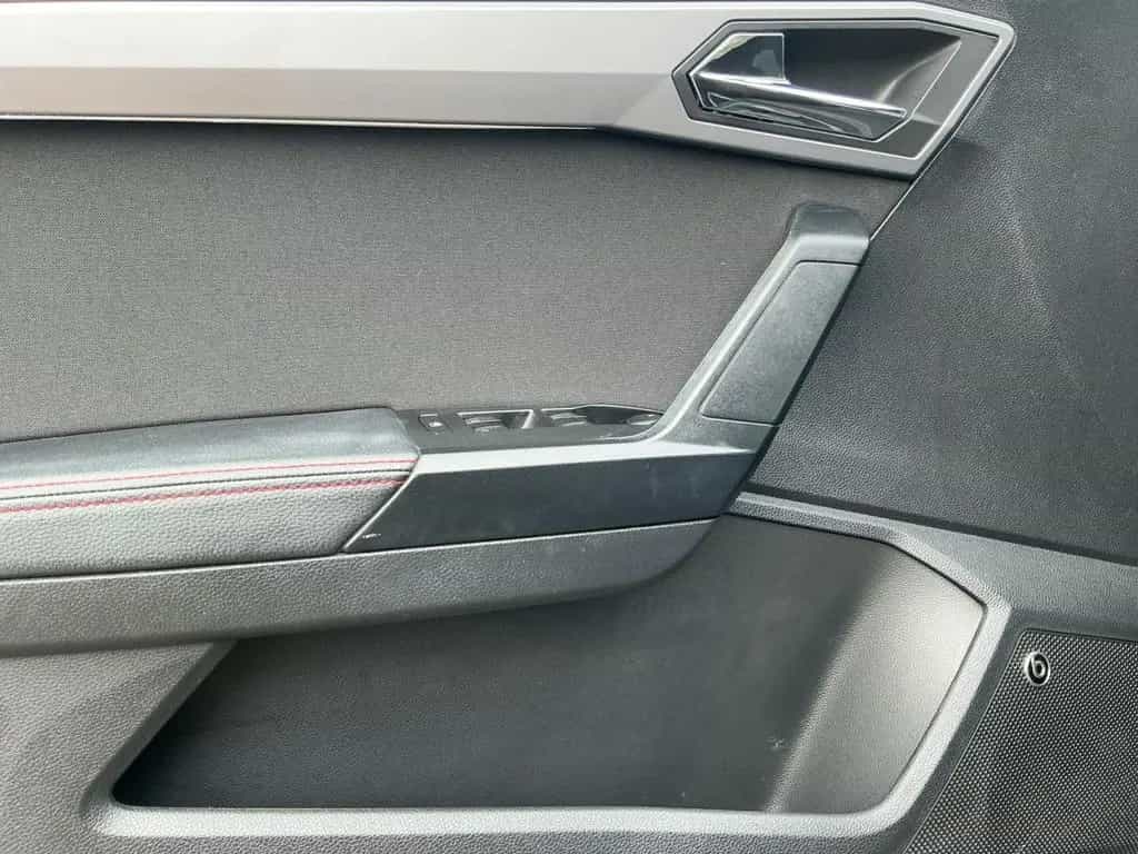 Seat Arona 1.0 TSI FR 5JG+LED+NAV+APP+ACC+SHZ+AHK+RFK 05/2021-photo-14