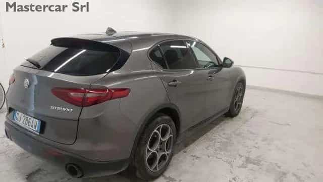 Alfa Romeo Stelvio ROMEO Stelvio 2.2 TD 160 CV Sprint AT8 RWD 02/2022-photo-4