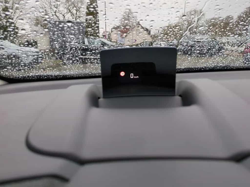 Citroën C3 Aircross Shine Pack|NAVI|LED|Pano|SHZ|CarPlay 01/2023-photo-23