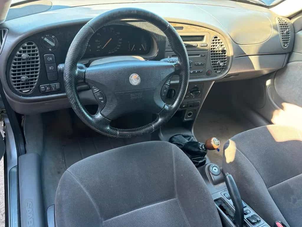 Saab 9-3 2.0t Ecopower Fünftürer /SHZ/Radio/Winter. 06/2002-photo-5