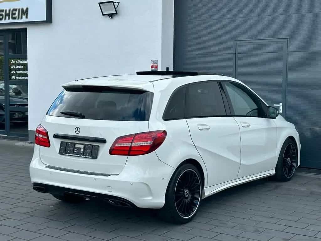 Mercedes-Benz B-Class 180 7G*AMG*CARBON*AMBIENTE*PANO*PDC*NAVI*NIGHT 12/2016-photo-18