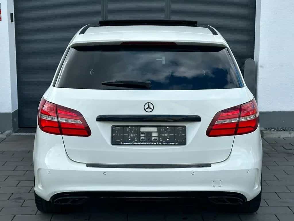 Mercedes-Benz B-Class 180 7G*AMG*CARBON*AMBIENTE*PANO*PDC*NAVI*NIGHT 12/2016-photo-19