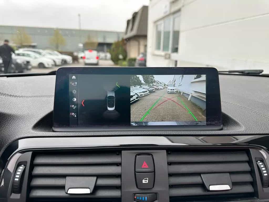 BMW M240i xDrive AD.LED KAMERA 1.HAND DE-FAHRZEUG 10/2018-photo-25