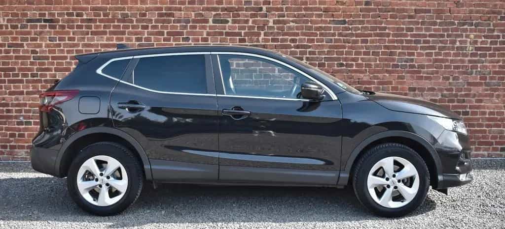 Nissan Qashqai 1.3 CARPLAY TEMPOMAT KAMERA NAVI DAB PDC 06/2020-photo-3