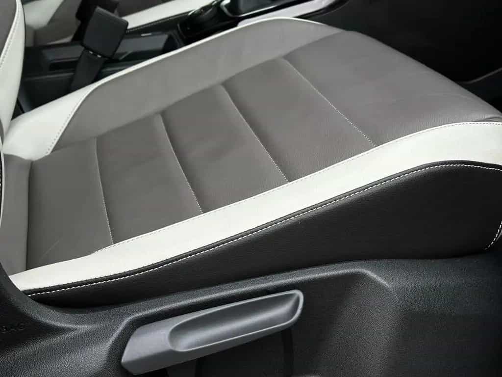 Volkswagen T-Roc 2.0TDI SPORT 4M* SH#LED#ACC#NAVI#SPUR#AHK 02/2020-photo-18