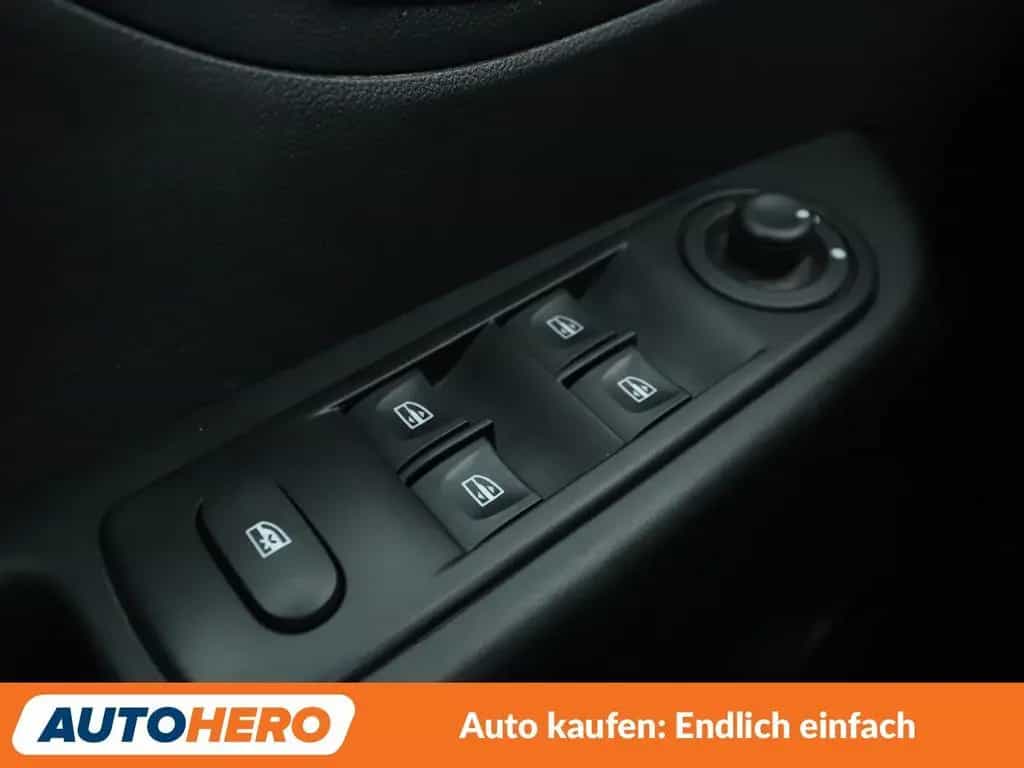 Renault Captur 1.2 TCe Energy Experience*NAVI*TEMPO*SHZ* 06/2017-photo-24