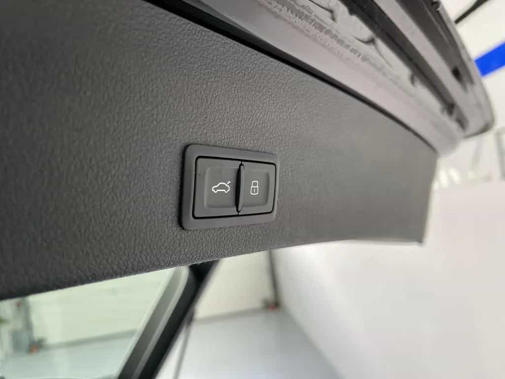 Audi A6 50 TDI*Quattro*AHK*LED-Matrix*Leder*Cam*Pano* 07/2021-photo-3