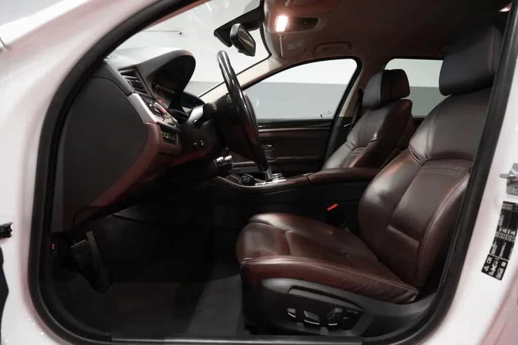 BMW 5 Series 535i Touring xDrive Luxury *Unfallfrei*2.Hand* 10/2016-photo-13