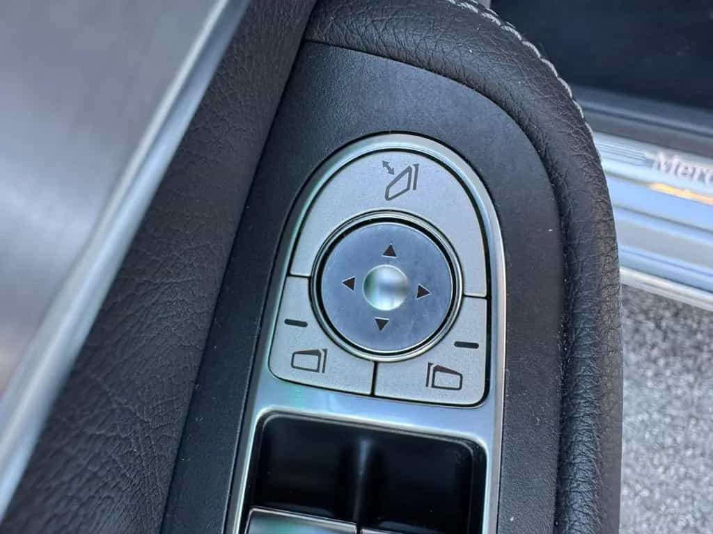 Mercedes-Benz C-Class 180 T CGI W205 * Aut. * LED * AMG 18' * Kamera 06/2019-photo-17