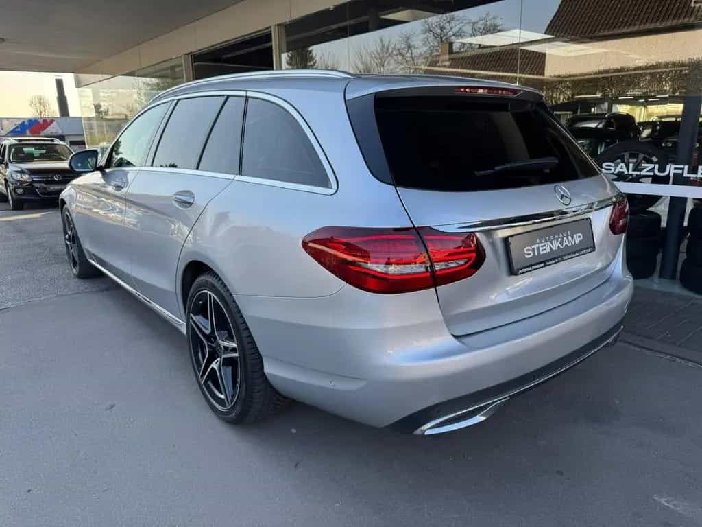 Mercedes-Benz C-Class 180 T CGI W205 * Aut. * LED * AMG 18' * Kamera 06/2019-photo-2