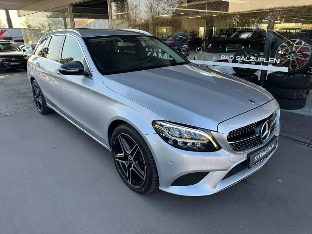 Mercedes-Benz C-Class 180 T CGI W205 * Aut. * LED * AMG 18' * Kamera 06/2019-photo-29