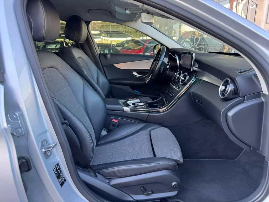 Mercedes-Benz C-Class 180 T CGI W205 * Aut. * LED * AMG 18' * Kamera 06/2019-photo-9