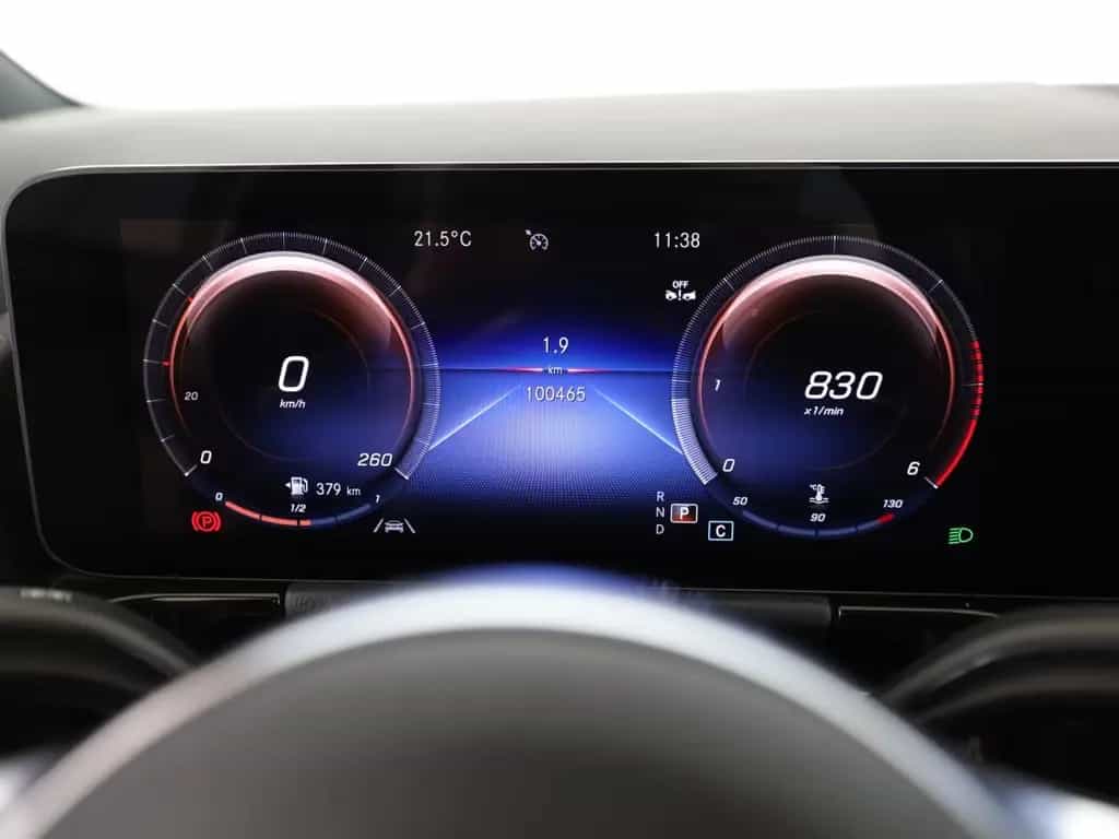 Mercedes-Benz GLA 220 d AMG+NIGHT+AHK+PANO+AMBI+LED+KAMERA+DAB 10/2022-photo-10