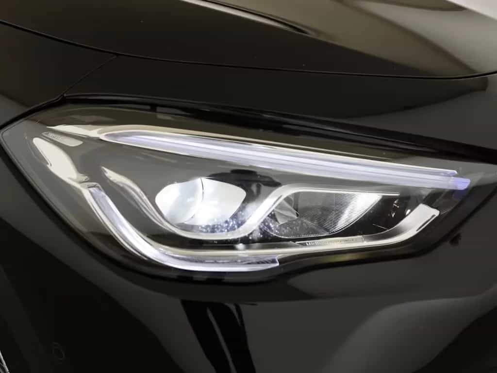 Mercedes-Benz GLA 220 d AMG+NIGHT+AHK+PANO+AMBI+LED+KAMERA+DAB 10/2022-photo-20