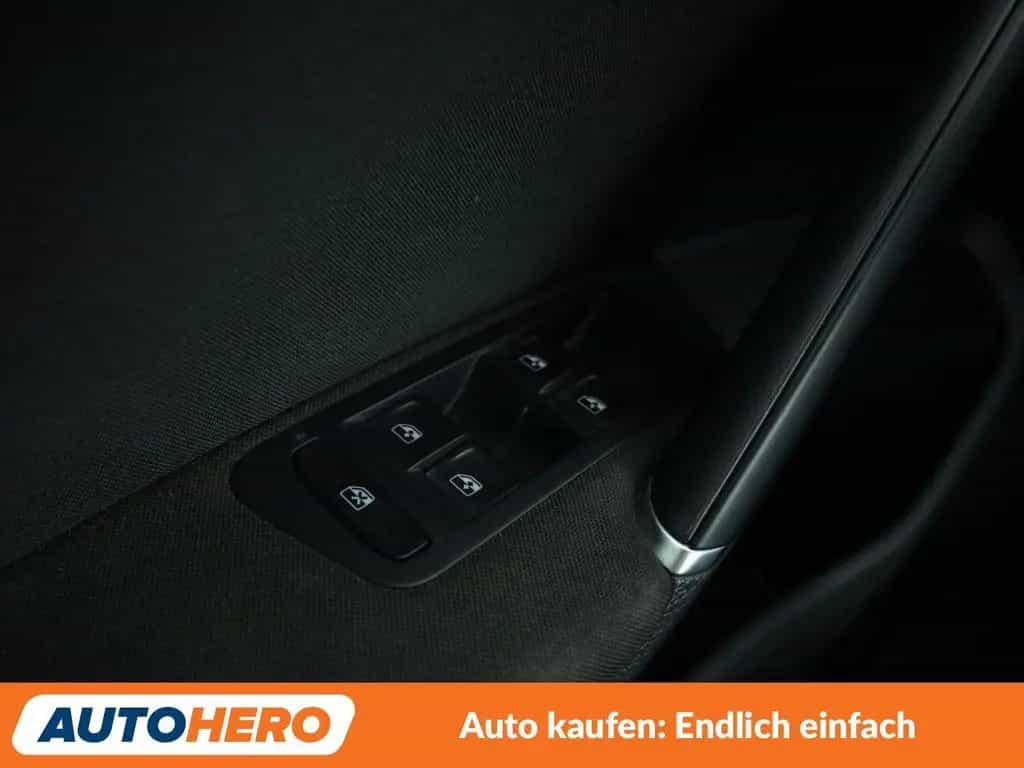 Volkswagen Golf VII 1.4 TSI Comfortline BM*NAV*LIMIT*PDC*SH 11/2017-photo-28