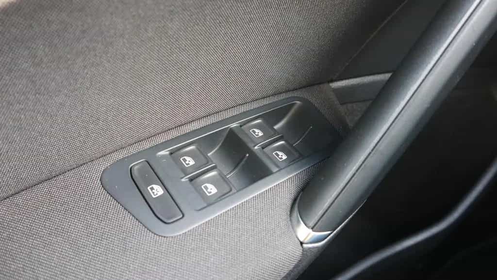 Volkswagen Golf VII Variant Join Navi Sitzheizung Apple Car 07/2018-photo-12
