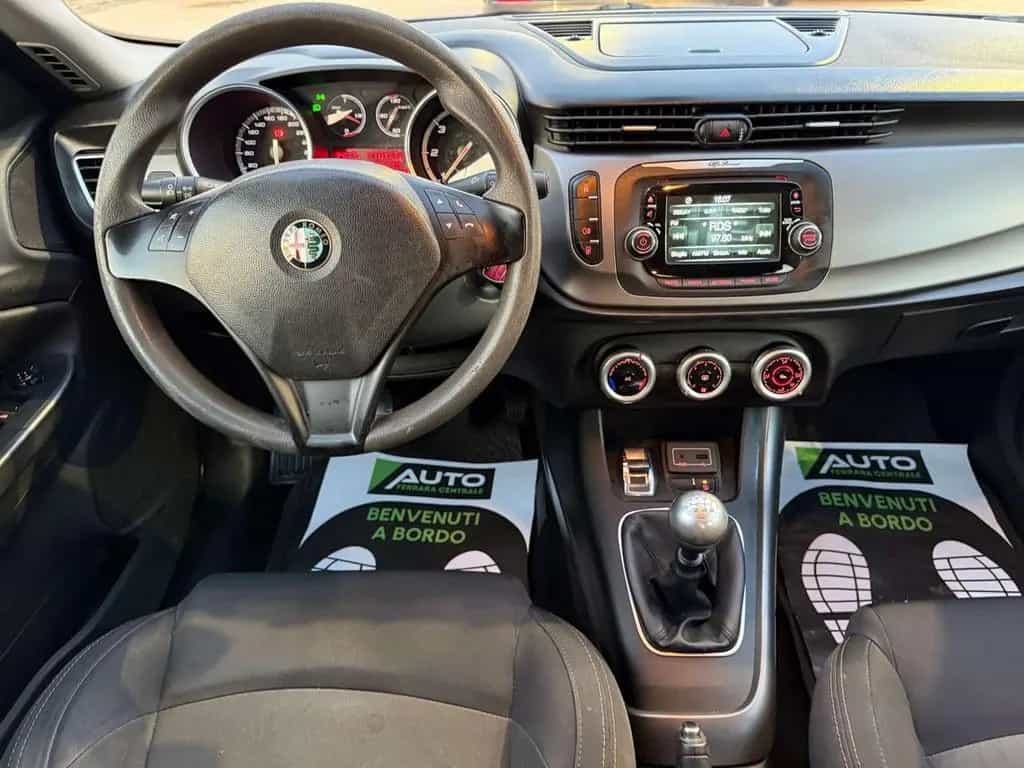 Alfa Romeo Giulietta 1.6 jtdm Distinctive 120cv 01/2016-photo-8