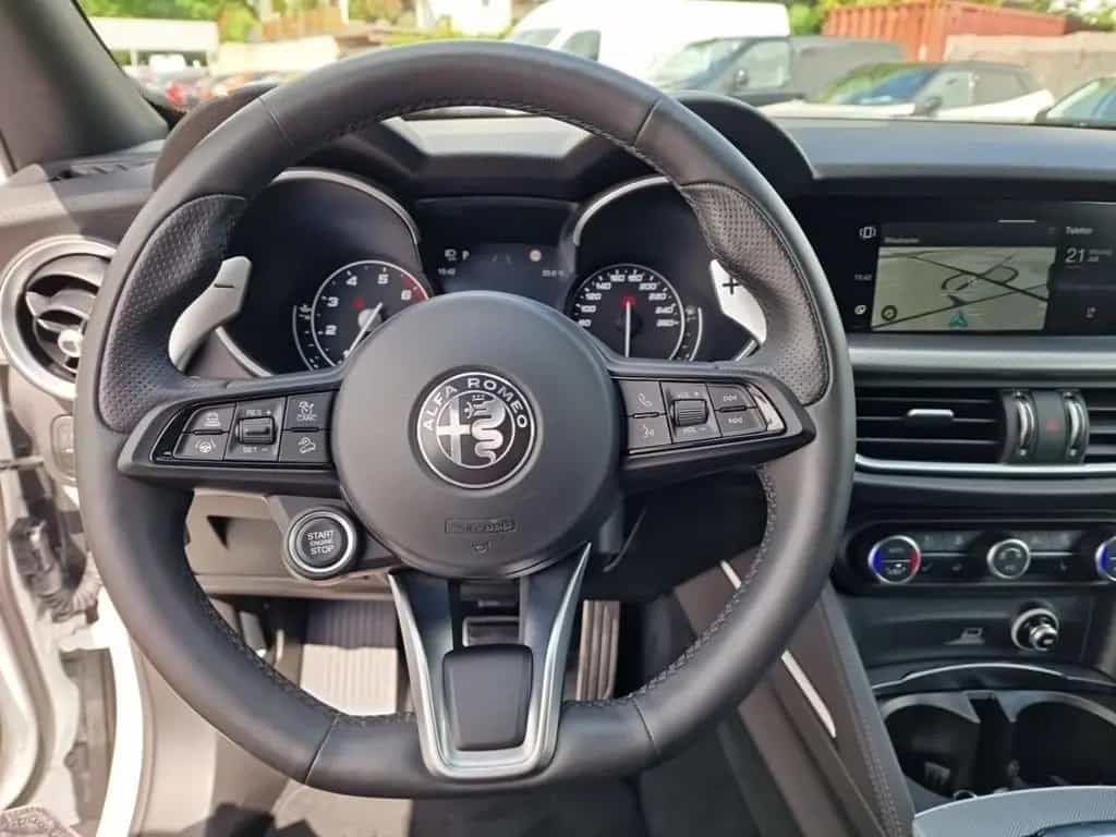 Alfa Romeo Stelvio Veloce Q4 280 Automatik *Navi*SHZ*Kamera 04/2023-photo-16