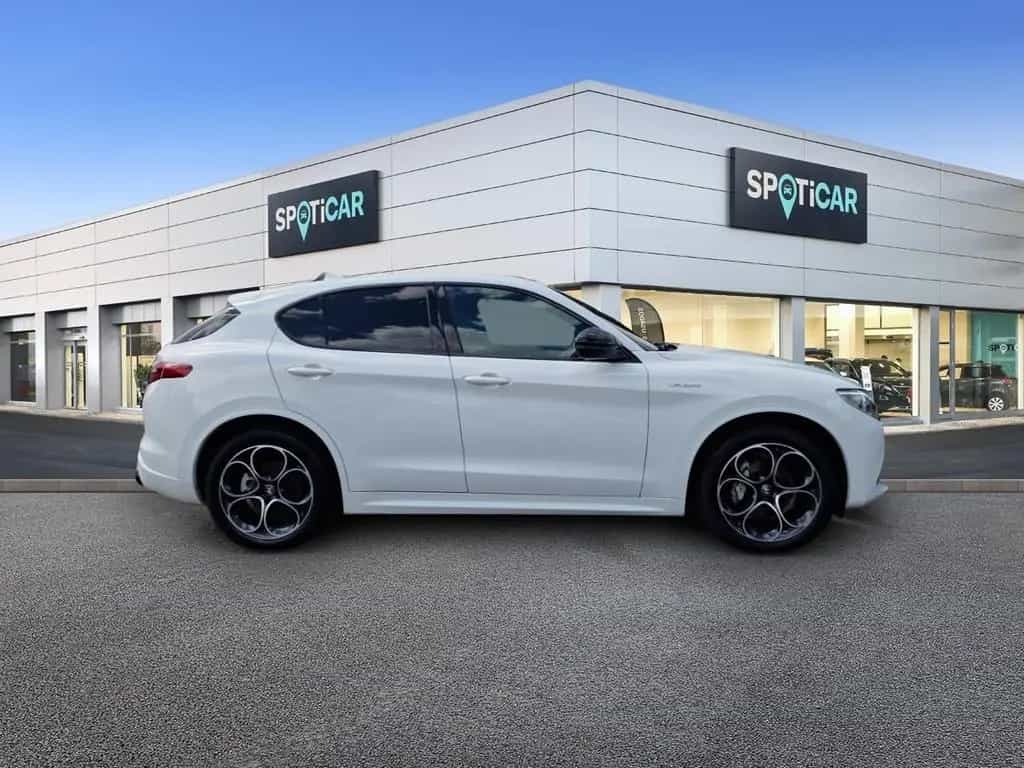 Alfa Romeo Stelvio Veloce Q4 280 Automatik *Navi*SHZ*Kamera 04/2023-photo-1