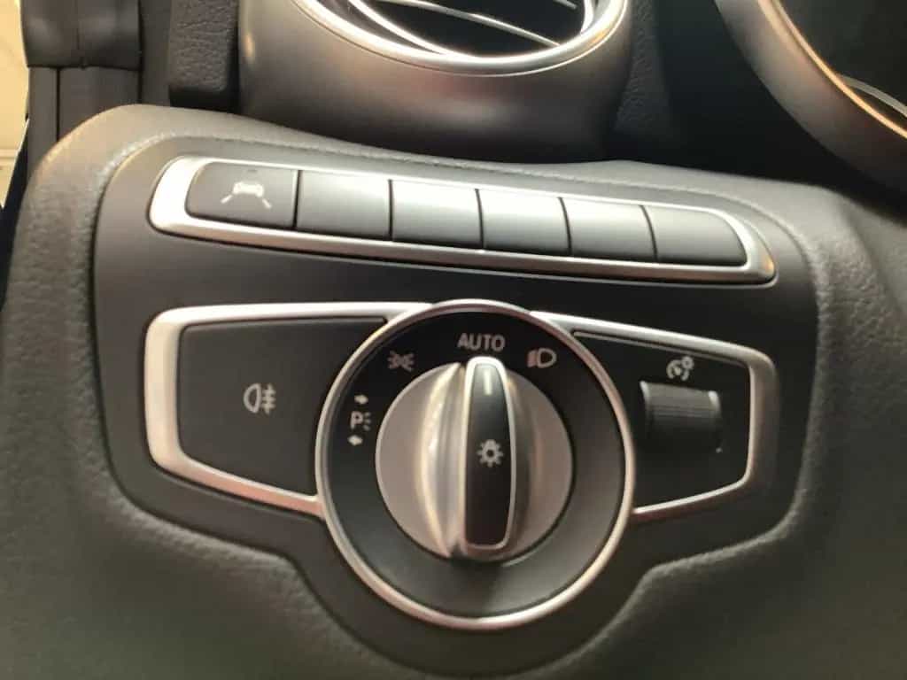 Mercedes-Benz C 180 Cabriolet AMG*LED*Airscarf*Kamera*AHK* 07/2021-photo-16