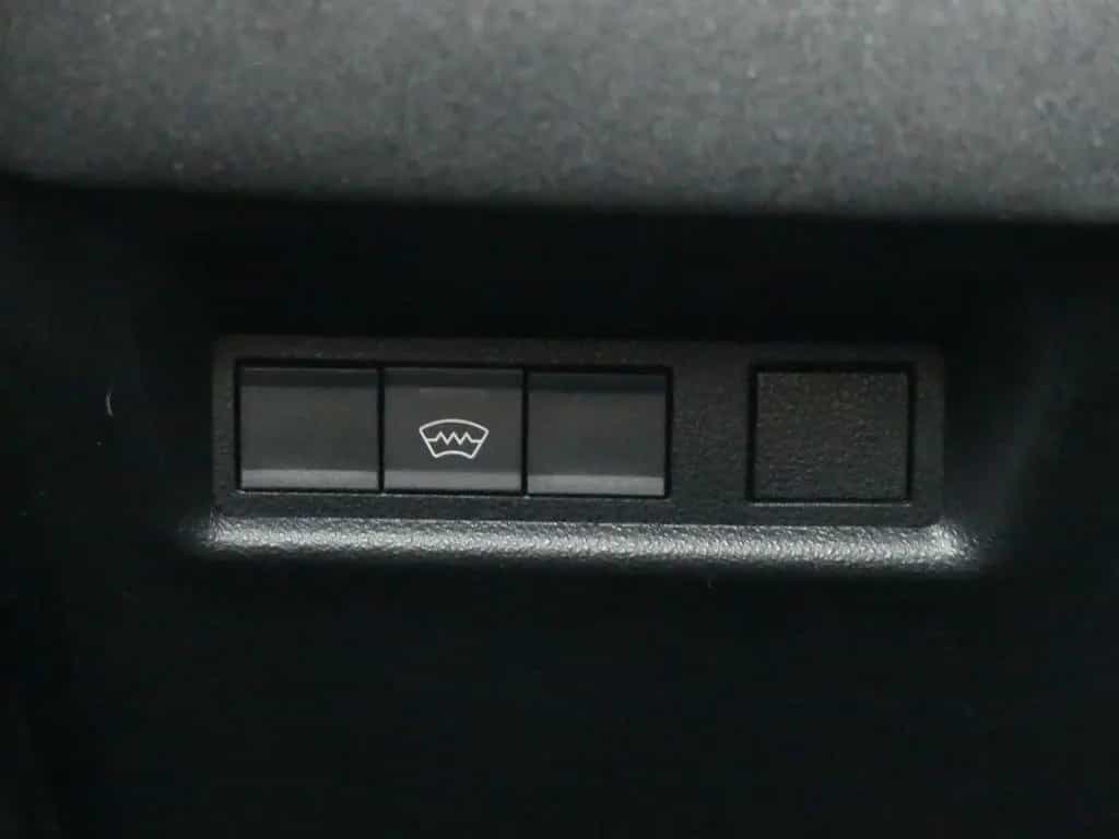 Alfa Romeo Junior IBRIDA Q4 TI 1.2 VGT 145PS DCT6 SCHIEBEDA 05/2026-photo-18