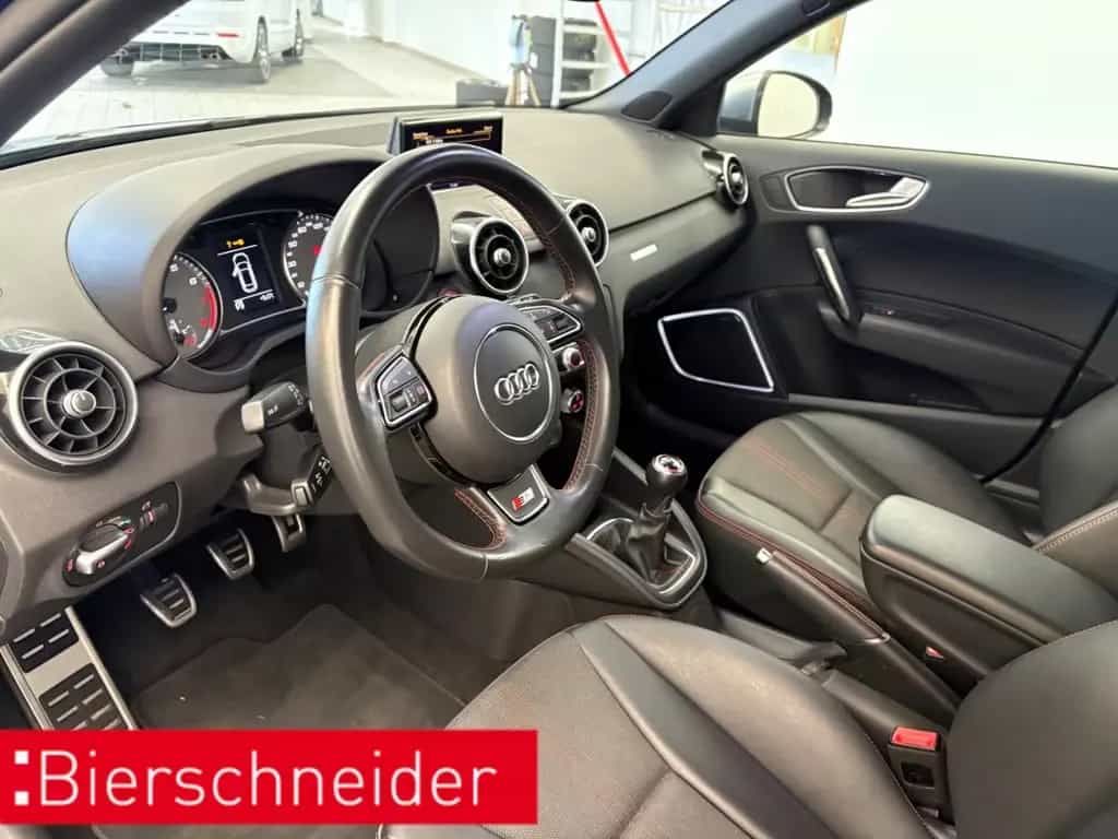 Audi S1 Sportback BOSE NAVI 18 PDC XENON GRA 12/2016-photo-8