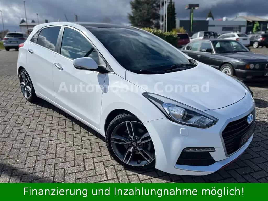 Hyundai i30 Turbo Panoramadach/Lenkradheizung/Tempomat 06/2015-photo-0
