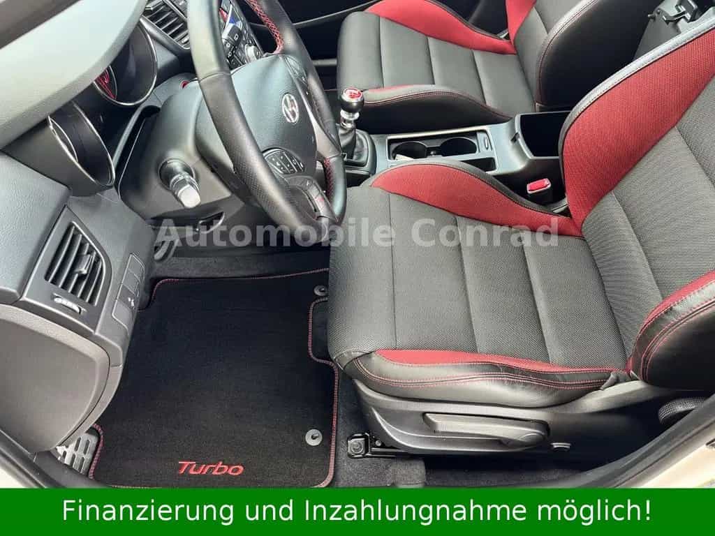 Hyundai i30 Turbo Panoramadach/Lenkradheizung/Tempomat 06/2015-photo-14