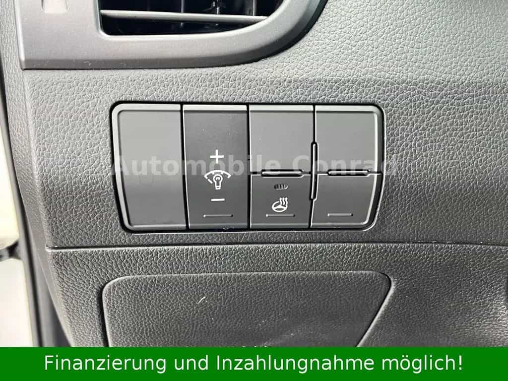 Hyundai i30 Turbo Panoramadach/Lenkradheizung/Tempomat 06/2015-photo-33