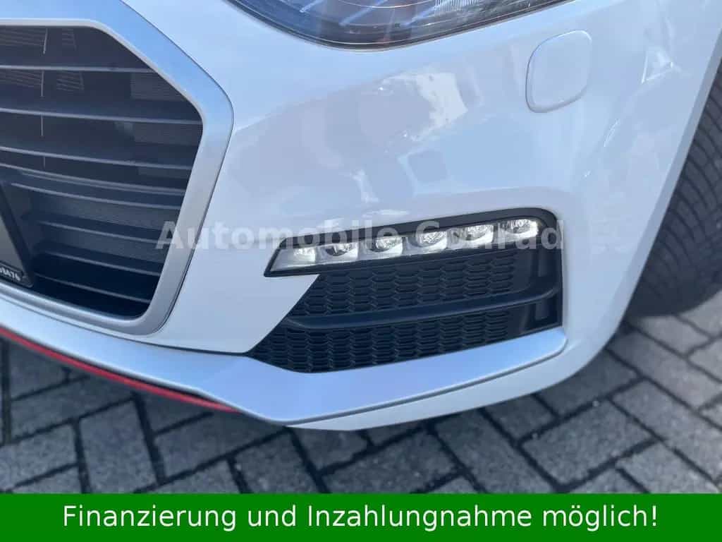 Hyundai i30 Turbo Panoramadach/Lenkradheizung/Tempomat 06/2015-photo-9