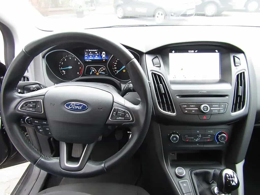 Ford Focus Business Turnier !! Zahnriemen neu !! 07/2018-photo-12