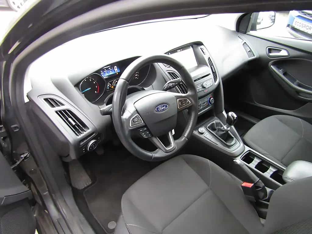 Ford Focus Business Turnier !! Zahnriemen neu !! 07/2018-photo-6