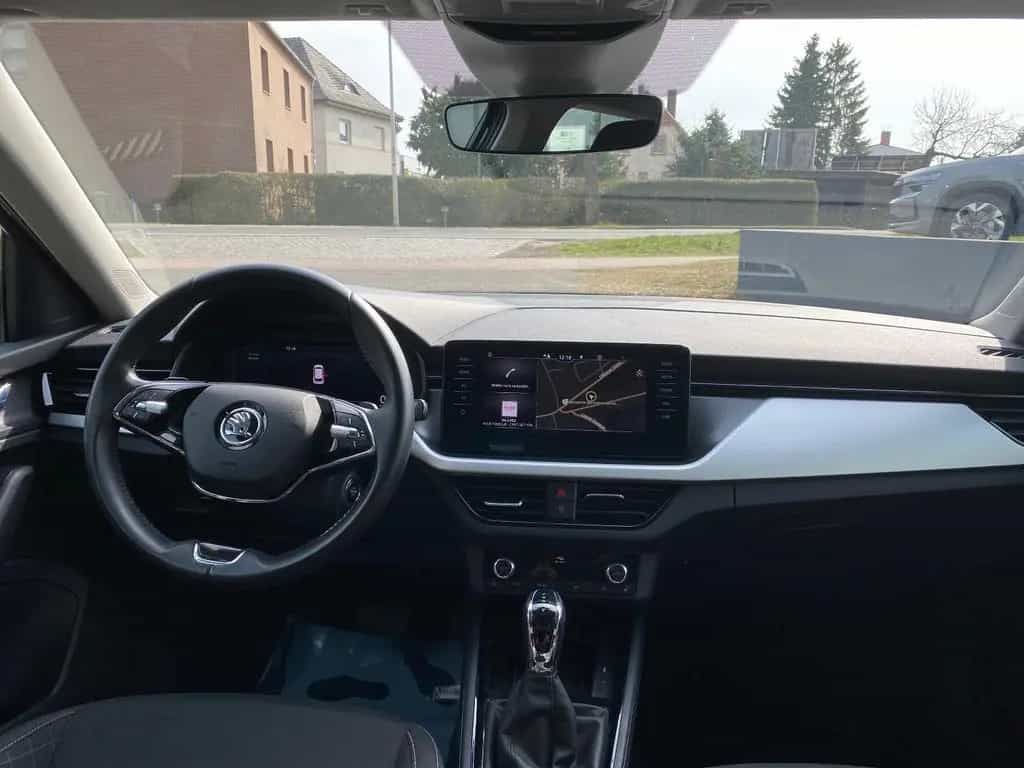 Skoda Kamiq 1.0 TSI DSG Ambition NAV/RFK/FLA/VLED/SH 03/2022-photo-25