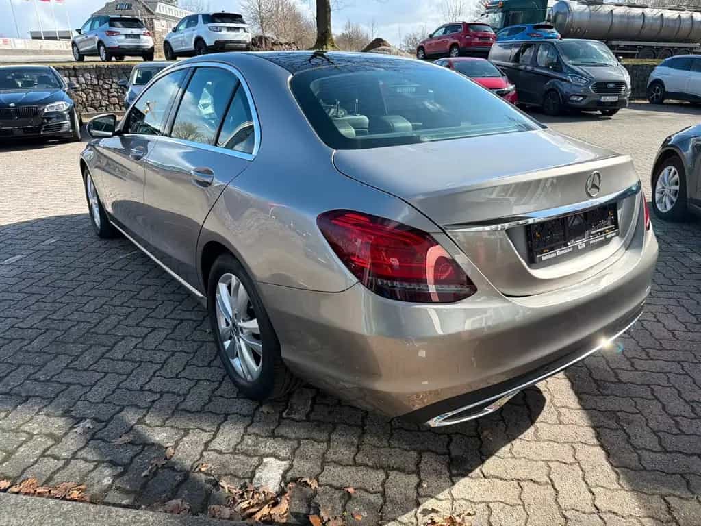 Mercedes-Benz C 180 C Limousine C 180 CGI 10/2018-photo-6