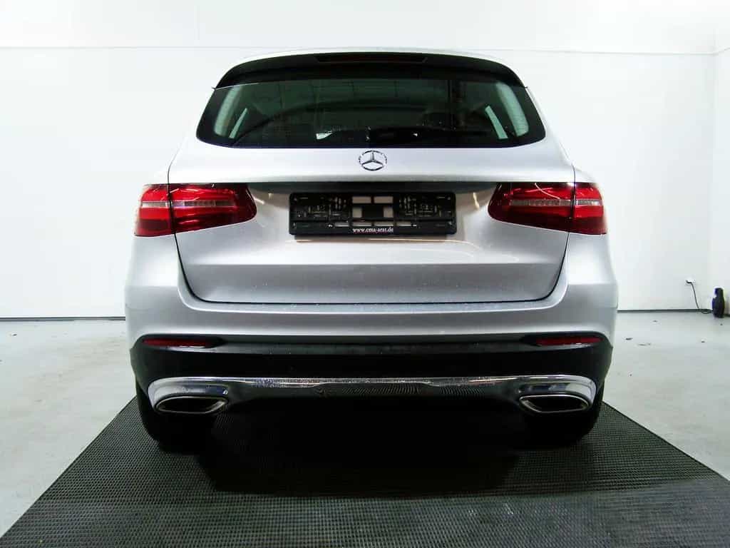Mercedes-Benz GLC 250 4Matic PANORAM+KAM+LED+AMBIENT+DISTR 10/2017-photo-15