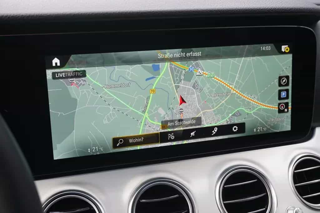 Mercedes-Benz E 220 Td AMG Widecreen 360°Kamera SHZ Multibeam 04/2021-photo-22