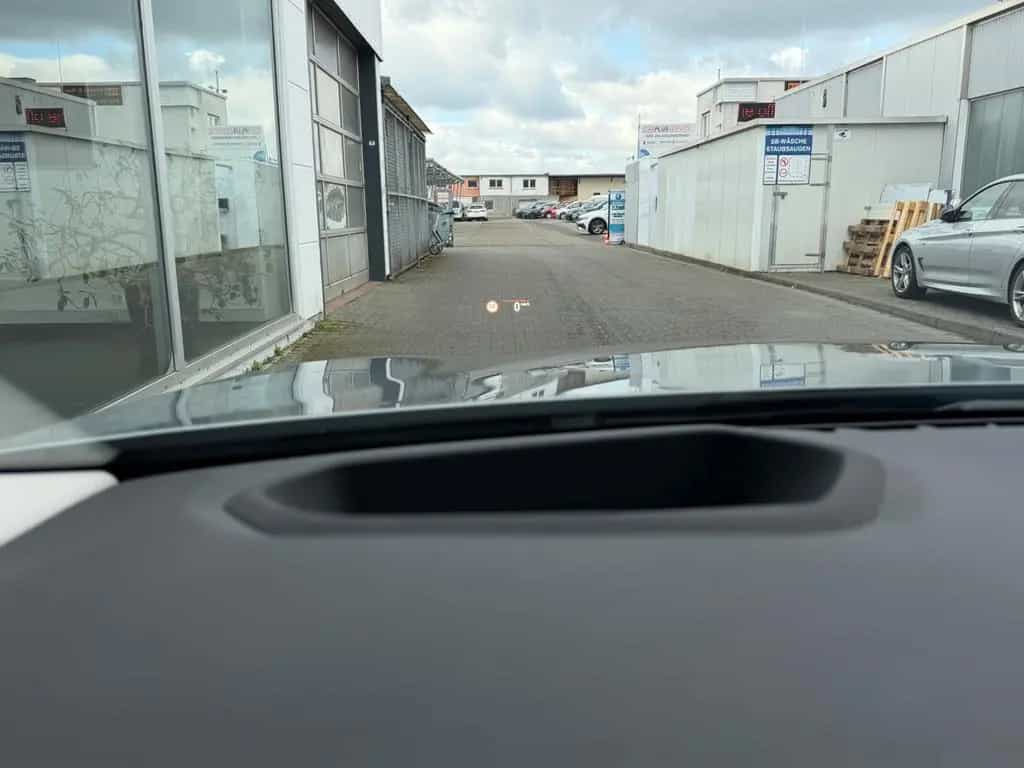BMW 5 Series 520 d Lim. xDrive Luxury Line Laser/Leder/HUD 07/2022-photo-11