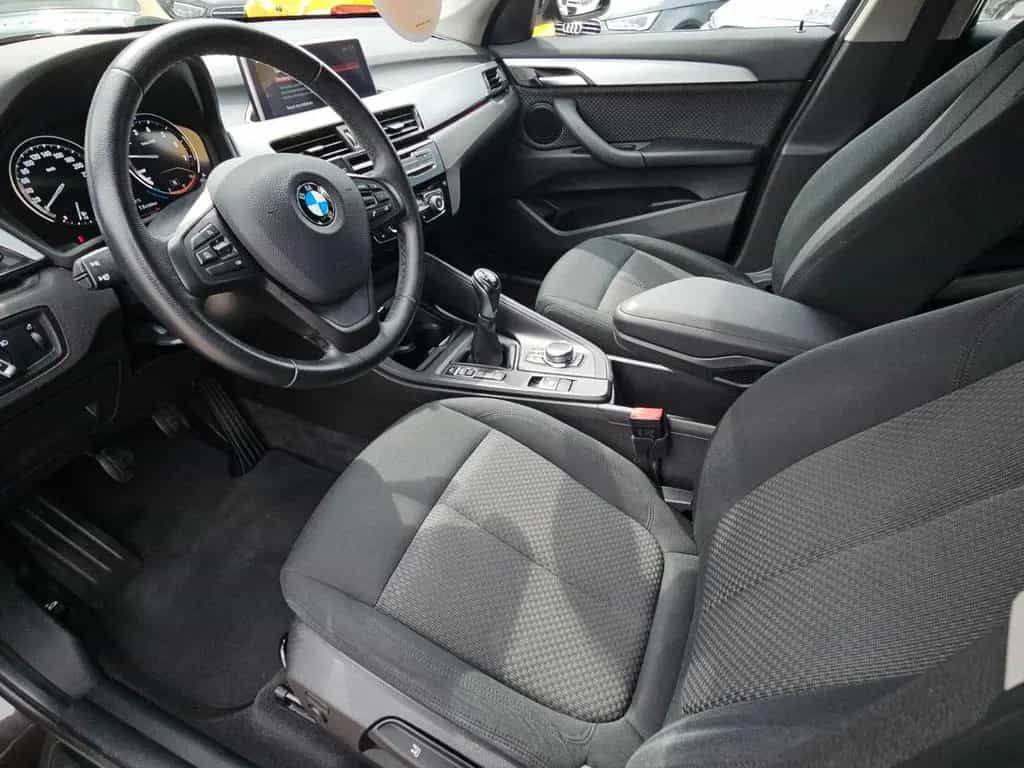 BMW X1 sDrive 18 i Advantage*LED*Navi*Ambiente*PDC* 08/2019-photo-9