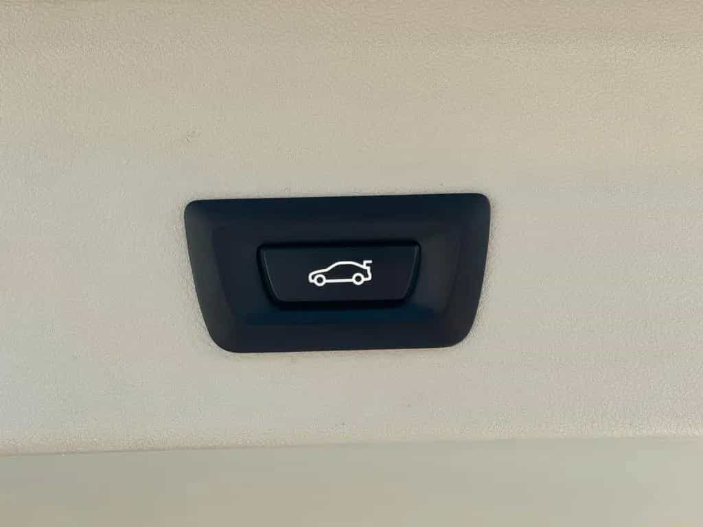 BMW X4 xDrive 30 i xLine*AHK*NAVI*SHZ*PDC*LED*TEMP* 04/2019-photo-23