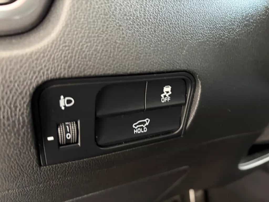 Kia Sorento Spirit 4WD/PANO/LEDER/VOLL 07/2024-photo-17