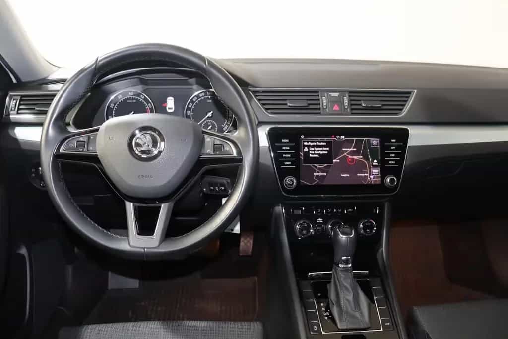 Skoda Superb Combi Ambition 1.4 TSI NAVI*SMARTLINK*ACC 06/2018-photo-11
