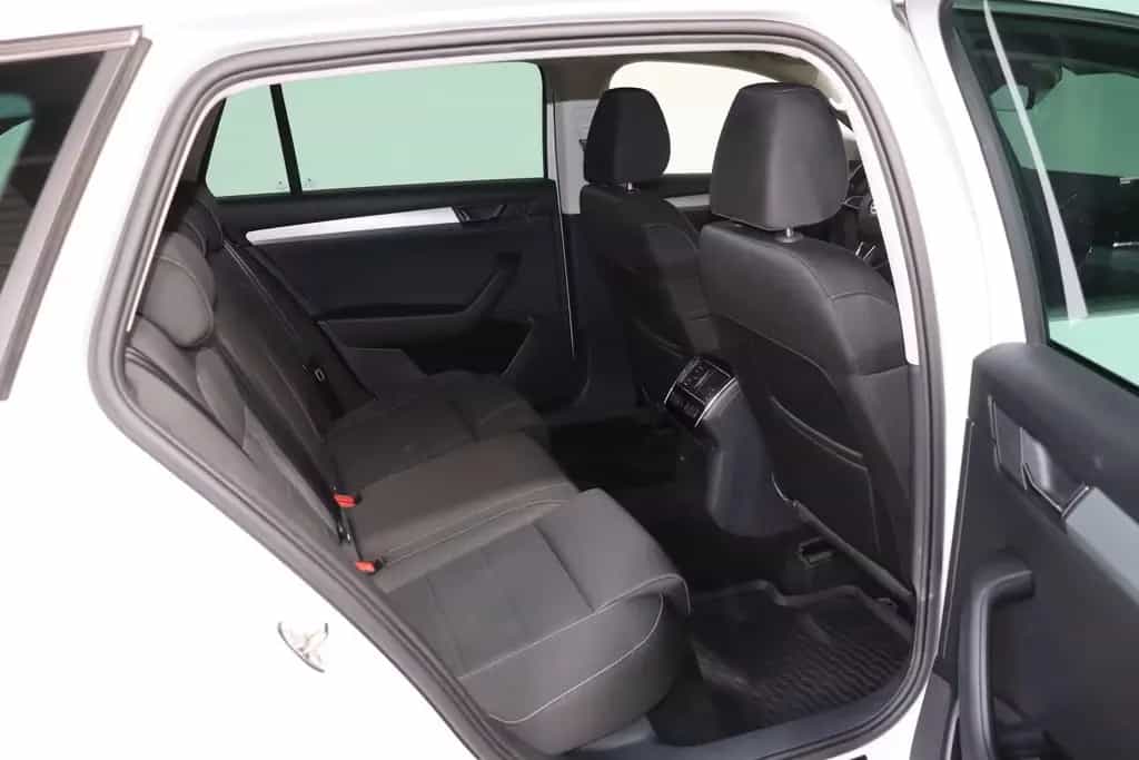 Skoda Superb Combi Ambition 1.4 TSI NAVI*SMARTLINK*ACC 06/2018-photo-14