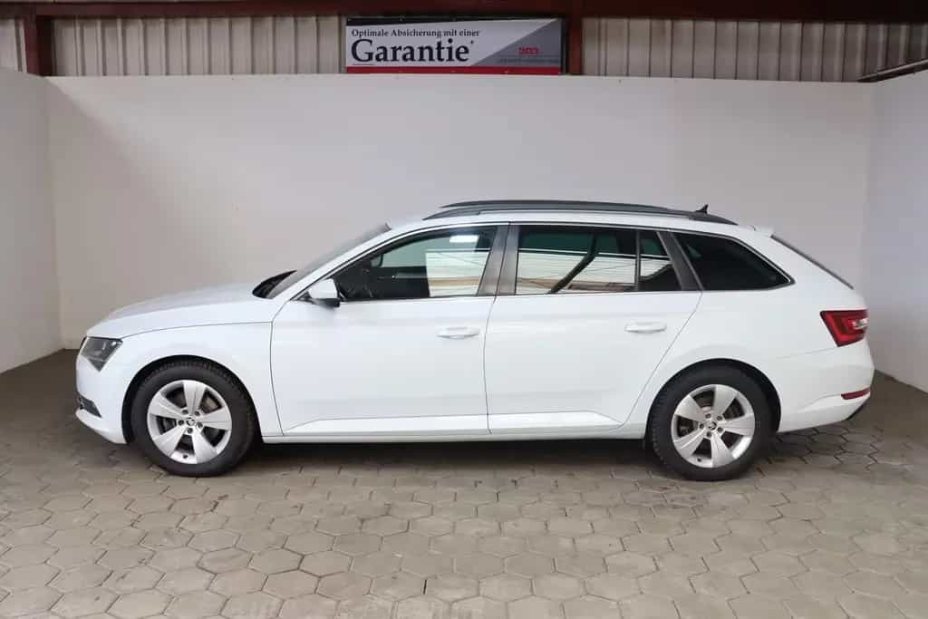 Skoda Superb Combi Ambition 1.4 TSI NAVI*SMARTLINK*ACC 06/2018-photo-4