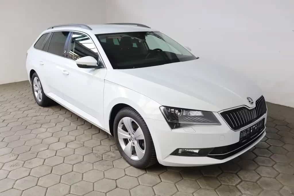 Skoda Superb Combi Ambition 1.4 TSI NAVI*SMARTLINK*ACC 06/2018-photo-7