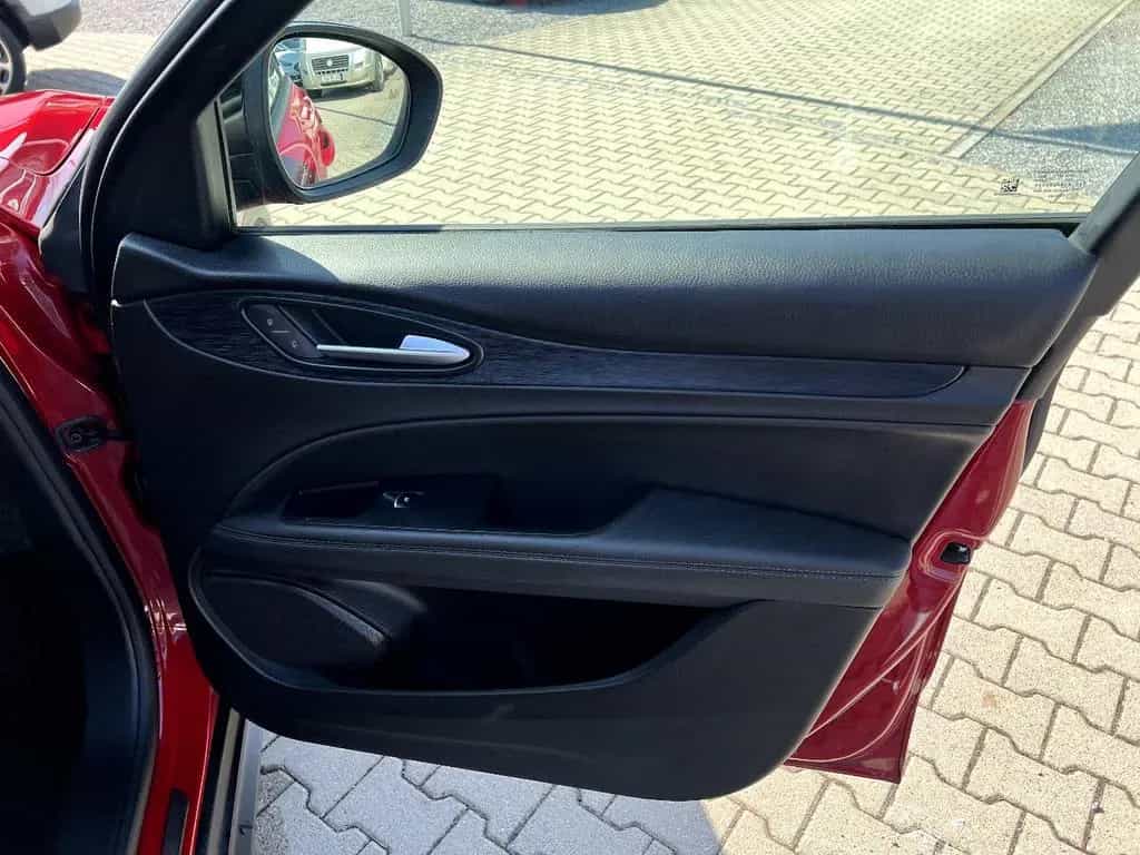 Alfa Romeo Stelvio Q4 2.2 Sprint *LED Navi Leder Kamera AHK 11/2023-photo-19