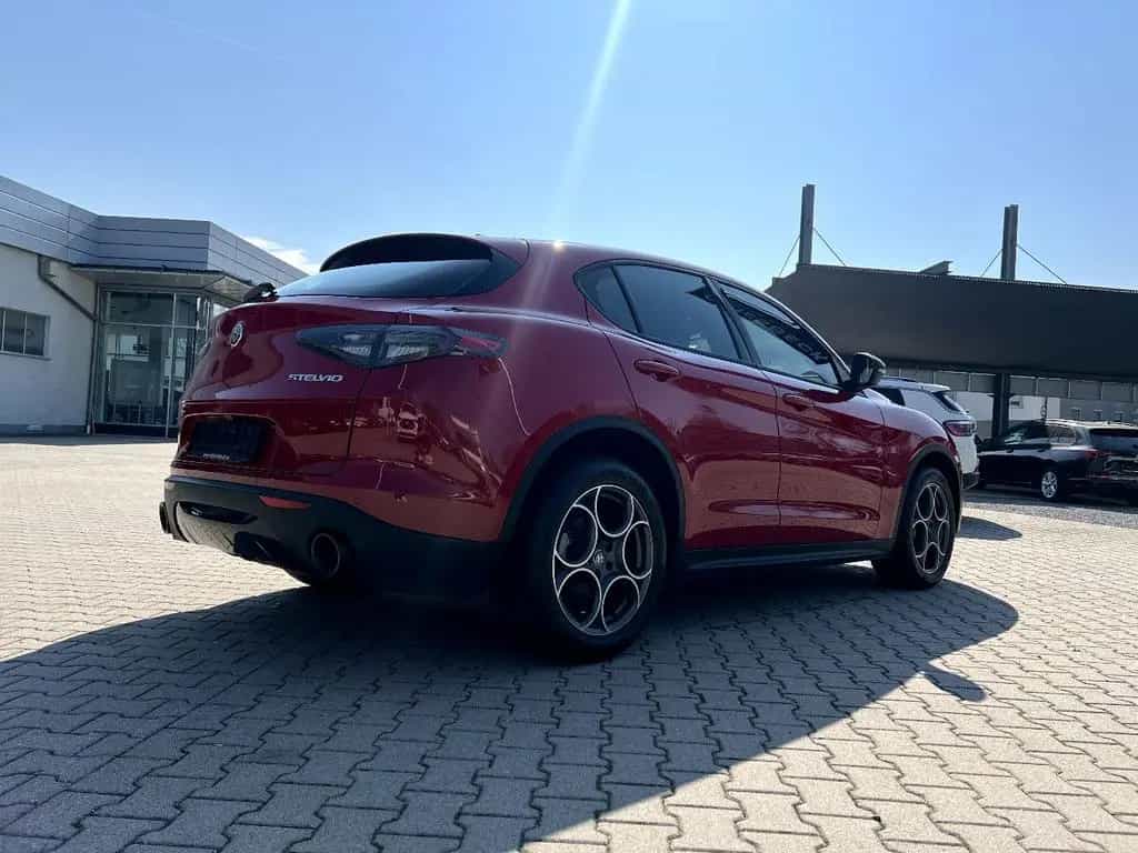 Alfa Romeo Stelvio Q4 2.2 Sprint *LED Navi Leder Kamera AHK 11/2023-photo-2