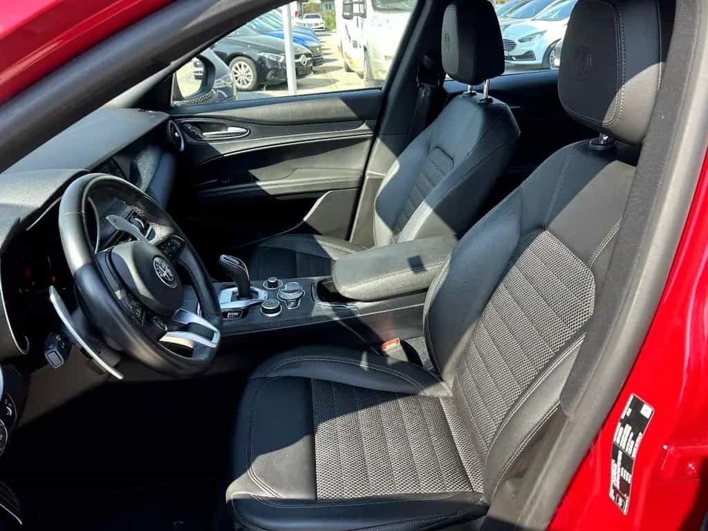 Alfa Romeo Stelvio Q4 2.2 Sprint *LED Navi Leder Kamera AHK 11/2023-photo-7