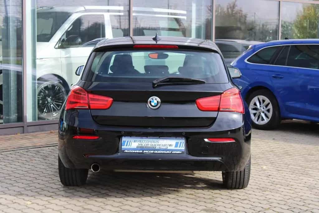 BMW 1 Series 118 i Advantage *Navi*PDC* 05/2019-photo-3