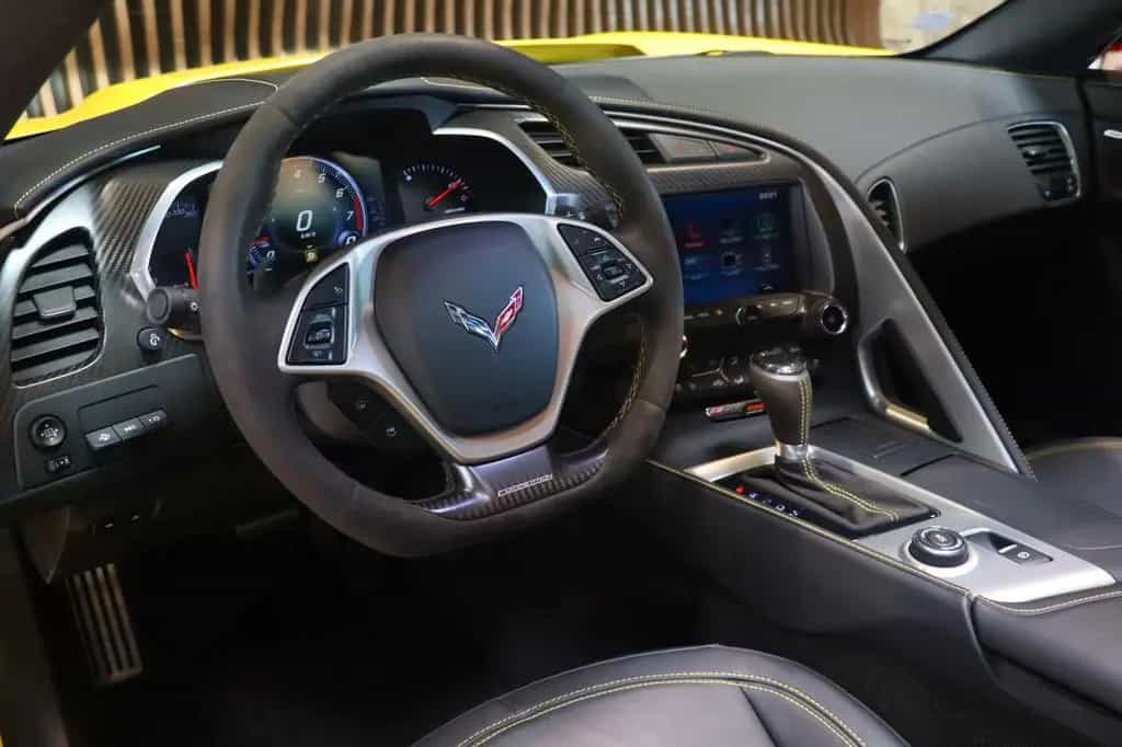 Corvette C7 6.2 V8 TARGA Z06 - Competition - Bose - HUD 04/2016-photo-12
